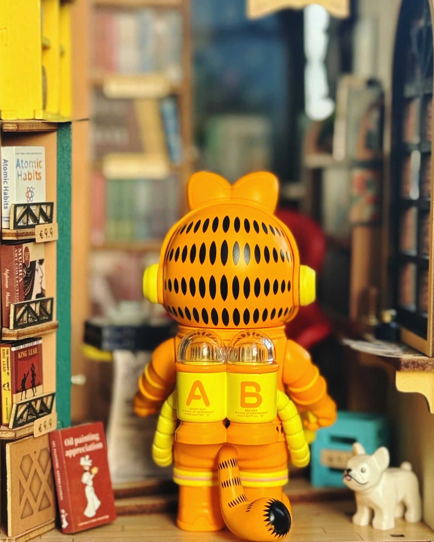 Mega Space Molly 100% Series 3 - Garfield