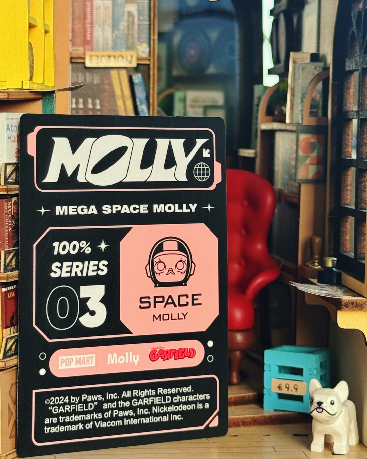 Mega Space Molly 100% Series 3 - Garfield