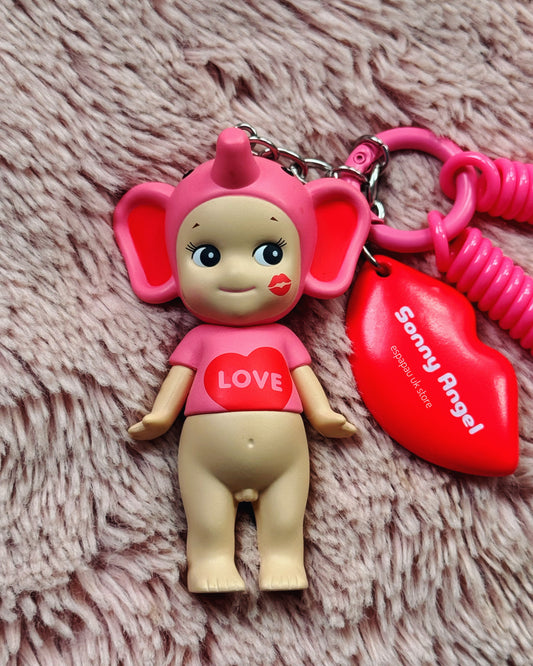Kiss Kiss Series - Elephant